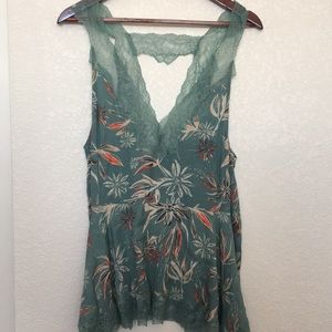 Green Free People floral top with lace sleeves